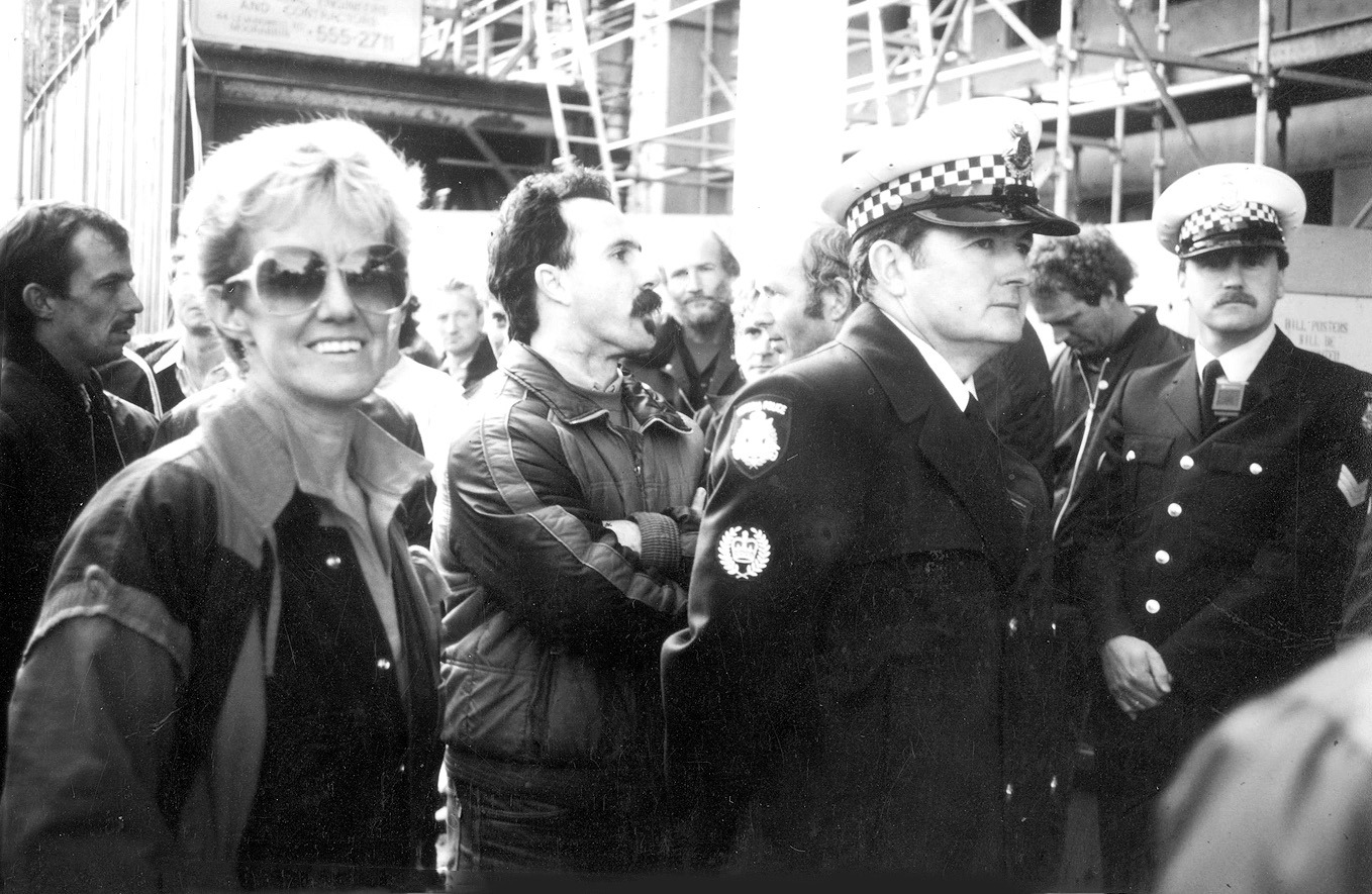 Author Liz Ross at BLF picket at Como building site Melbourne 1986 Photo - photo 6