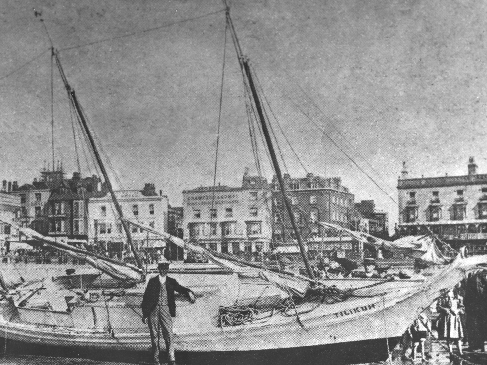 The Tilikum at Margate England at the end of her voyage John MacFarlane - photo 2