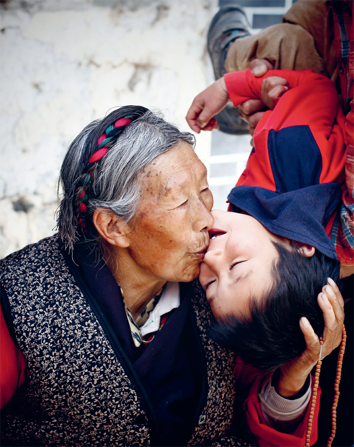 C o nt e nts Khawa Karpo the sacred Tibetan snow mountain Introducti o n - photo 7