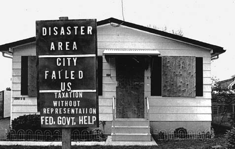 Figure 01 View of an abandoned home at Love Canal 1976 Source Bettmann - photo 2