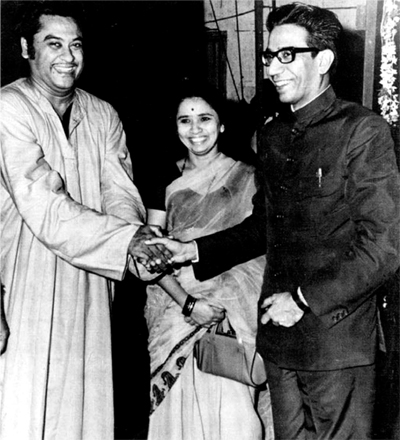 Bal Thackeray with Meenatai and Kishore Kumar By using the name of - photo 8