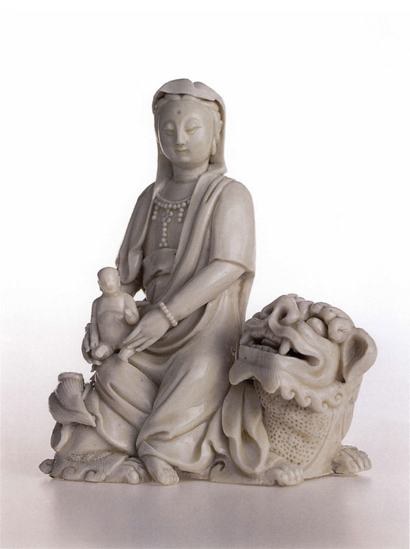 Figure 1 Guanyin with baby seated on a lion Height 14 cm 17th18th century - photo 2