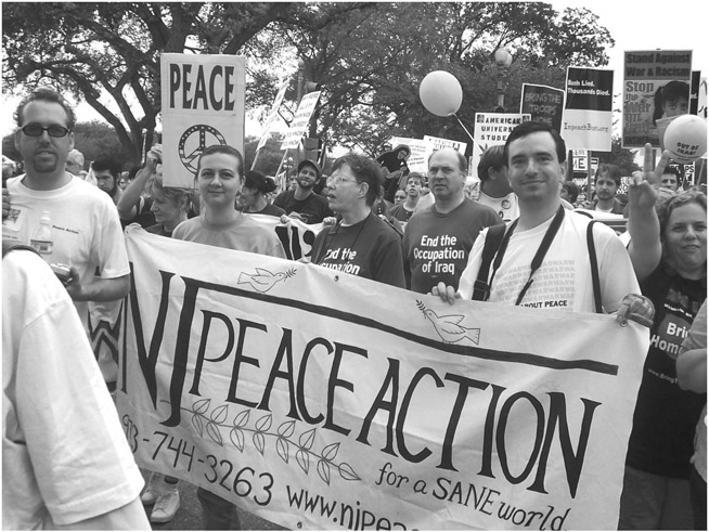 Peace Action demonstrators in Washington DC September 2005 photo by Barbara - photo 2