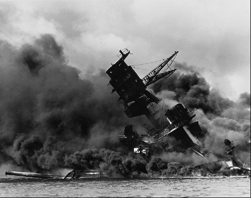 The USS Arizona The Attack on Pearl Harbor December 7 1941 We won a - photo 4