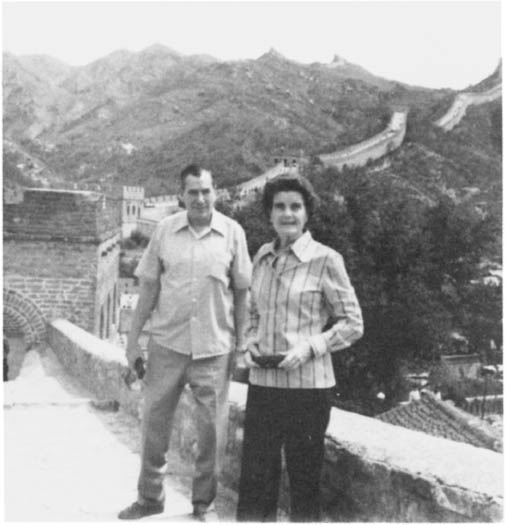 The Dragon and the Snake An American Account of the Turmoil in China 1976-1977 - image 1