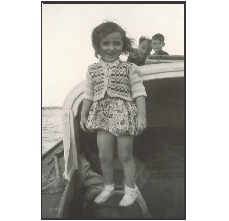 DANY AT 4 YEARS OLD THE BASSIN DARCACHON 1946 MY MOTHERS SISTER - photo 7