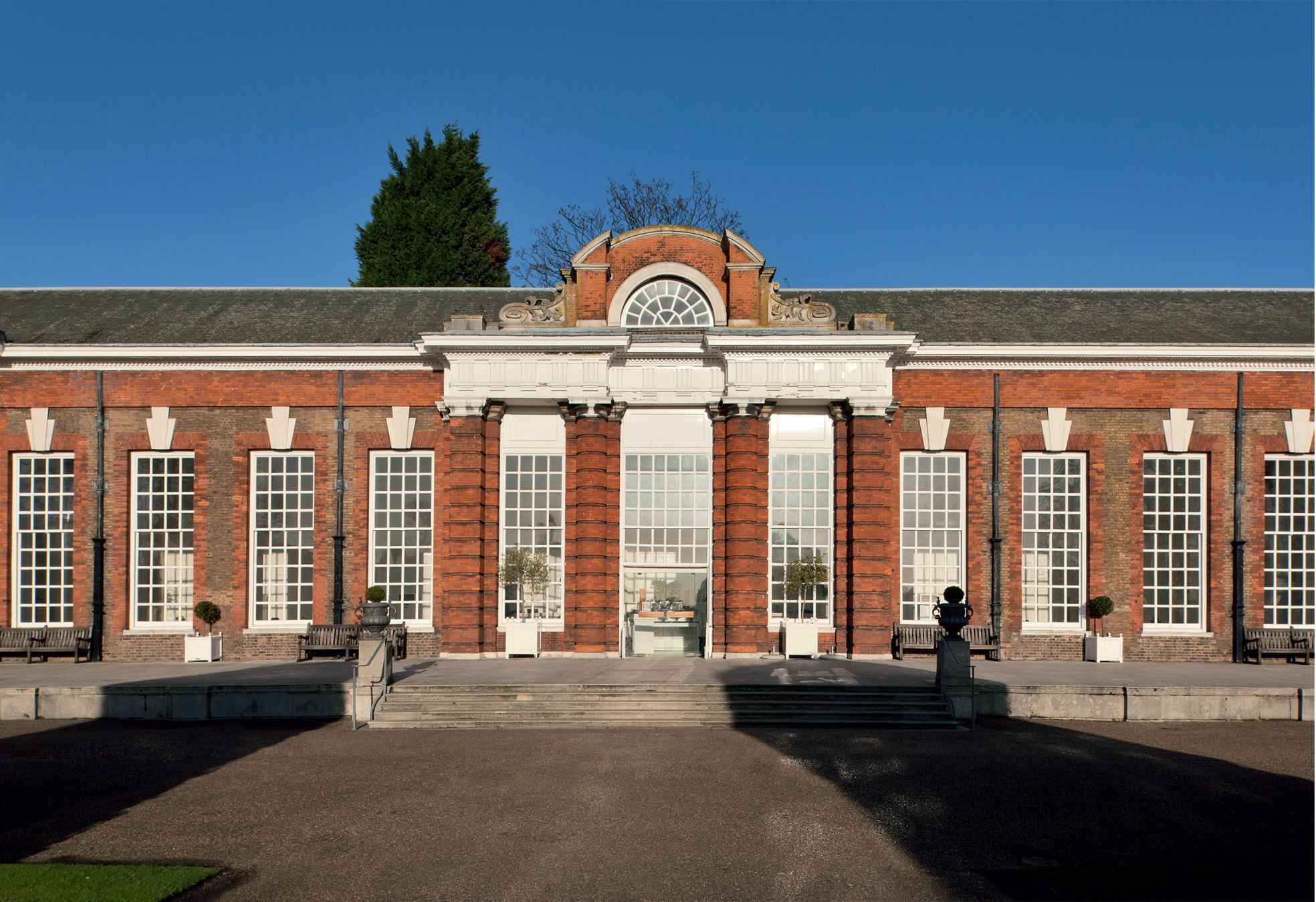 INTRODUCTION BY LUCY WORSLEY CHIEF CURATOR OF HISTORIC ROYAL PALACES When Im - photo 4