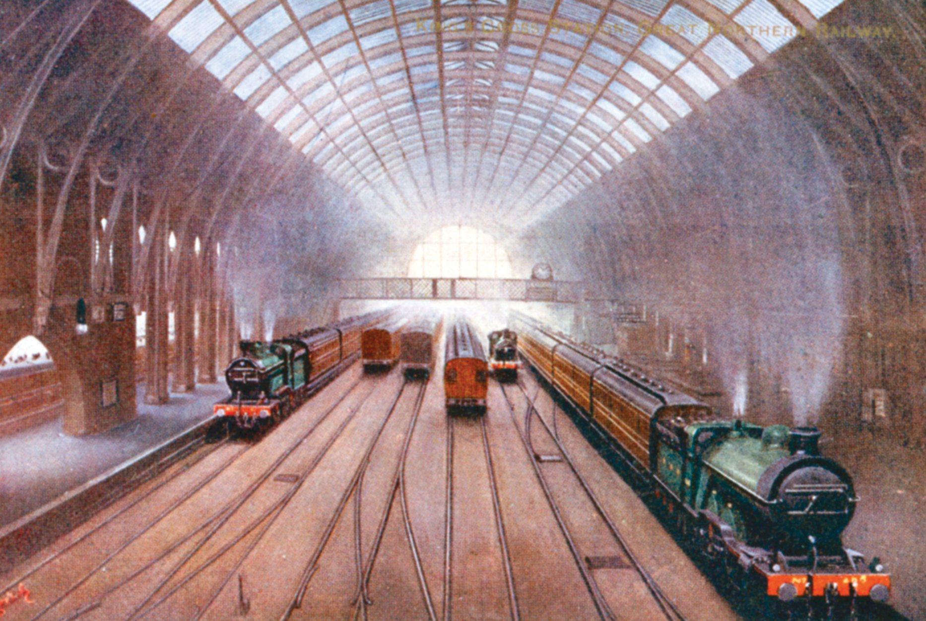 Postcard depicting Kings Cross Station during the Great Northern Railway era - photo 4