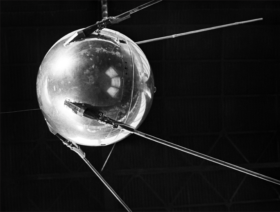 The Soviet satellite Sputnik 1 launched the world into the space age and gave - photo 8