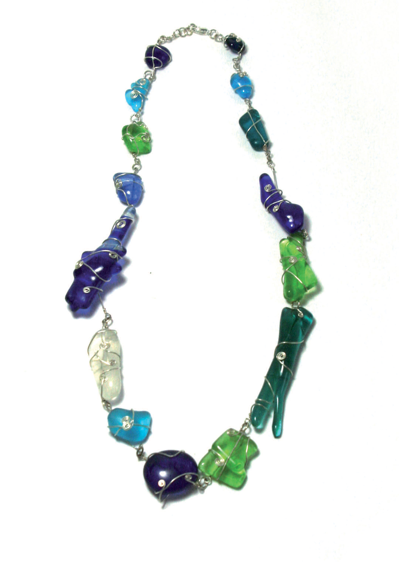 Designing and Making Glass Jewellery - image 2