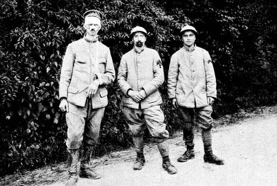 French Prisoners captured 9 May 1915 Souchez Centre Summer 1915 Souchez - photo 12