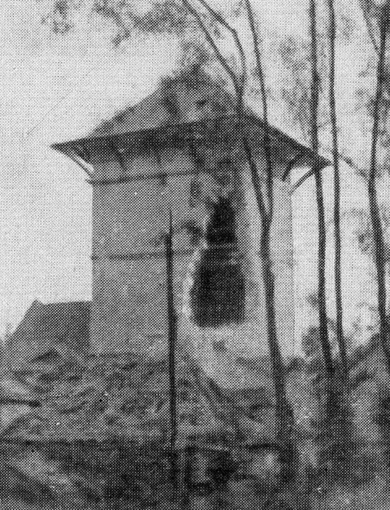 La Folie Chateau Summer 1915 Trench Periscope in use Neuville St Vaast May - photo 16