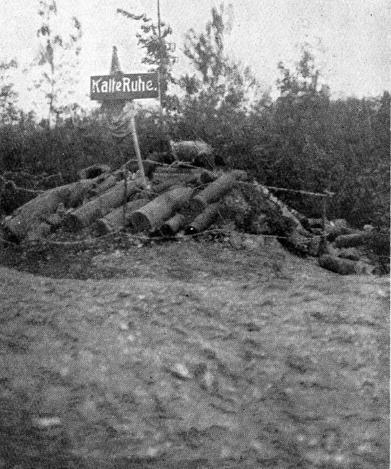 A Pile of Dud Shells La Folie September 1915 Men of Infantry Regiment 62 - photo 18