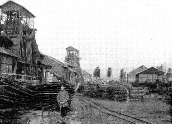 Vimy Colliery Winter 1914 1915 in use as a Command Post The Ruins of Notre - photo 4