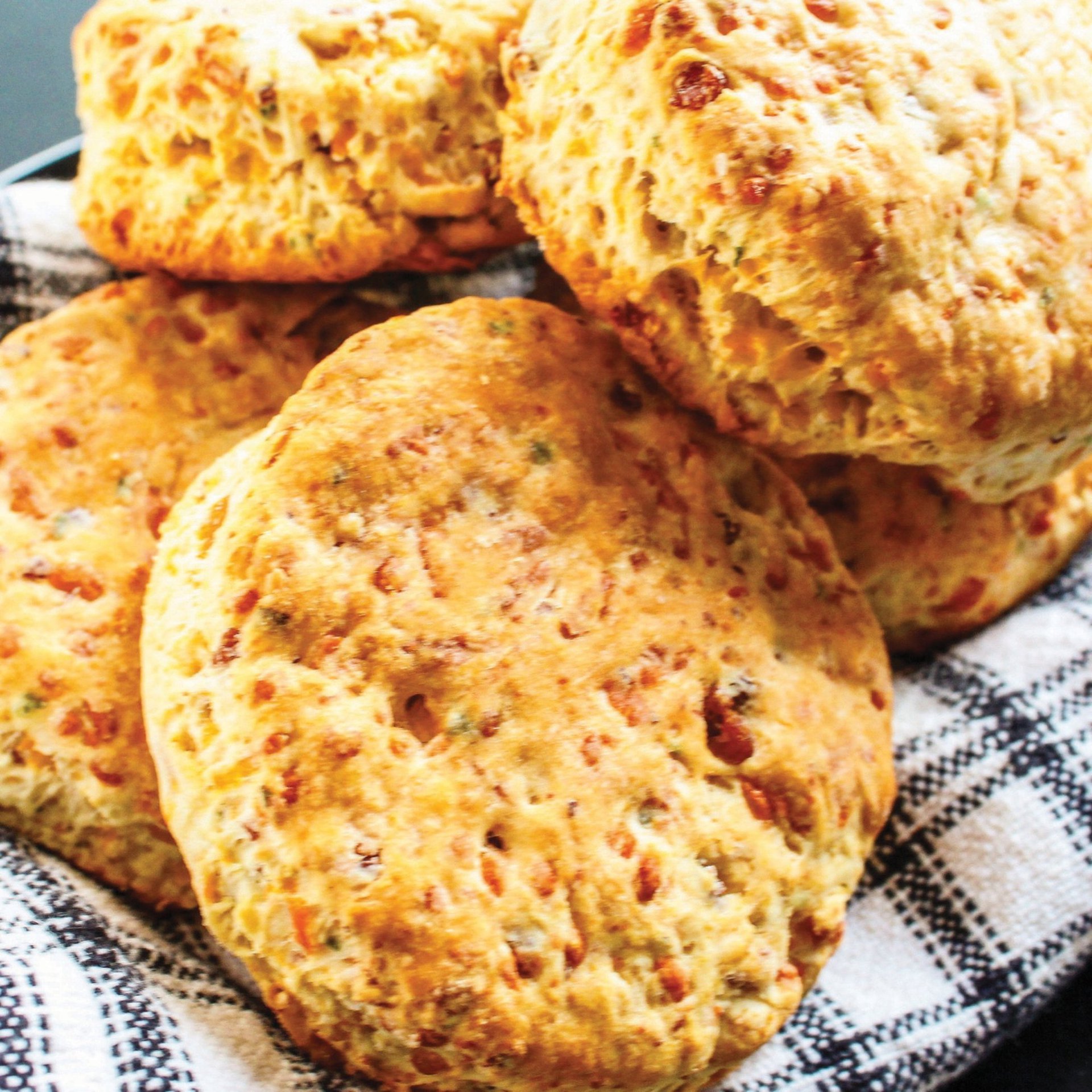 CHEDDAR BACON BISCUITS These cheesy buttery and savory biscuits are so - photo 8