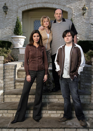 Stars Jamie-Lynn Sigler Edie Falco James Gandolfini and Robert Iler in 2007 - photo 3