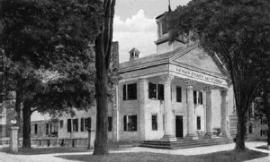 Postcard of Putnam County Courthouse Courtesy of Betty Behr My name is Vin - photo 3