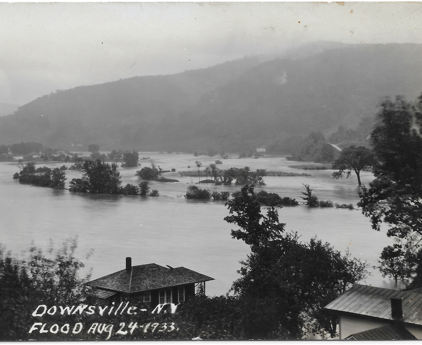 Downsville flood postcard 1933 Surveyors at Bonticou Crag determining - photo 4