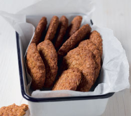 Great British Bake Off Bake it Better No2 Biscuits - image 7