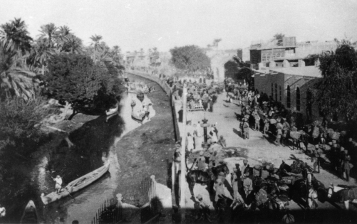 Ashar Creek Basra November 1914 By kind permission of the Imperial War - photo 4