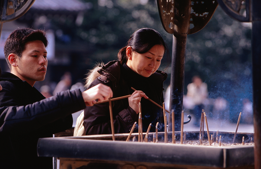 PHIL WEYMOUTHLONELY PLANET Kyoto Osakas Top Experiences Ancient temple - photo 8