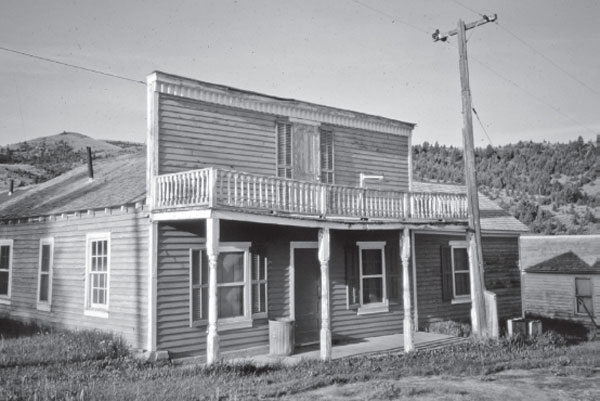 Many overnight guests at the Bonanza Inn report ghostly encounters State - photo 4