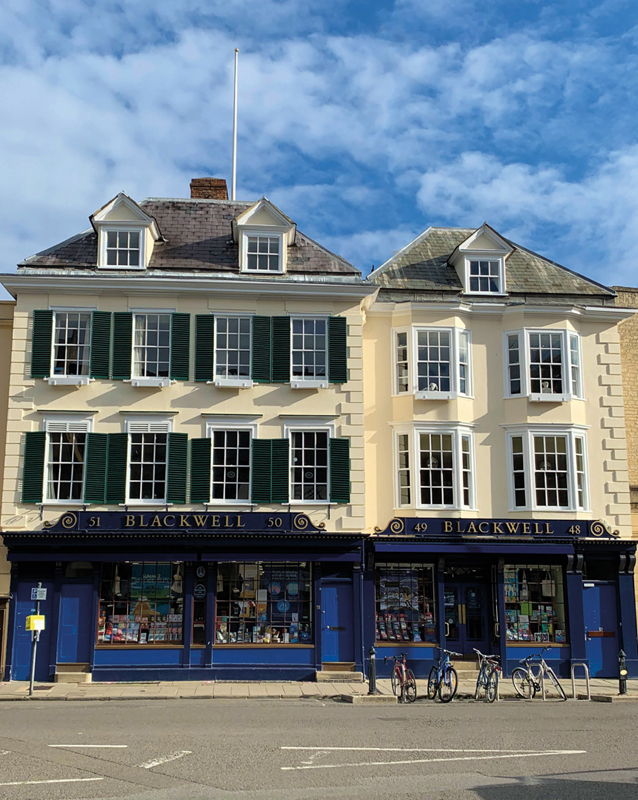 Blackwells Oxford Introduction So often a visit to a bookshop has cheered me - photo 2