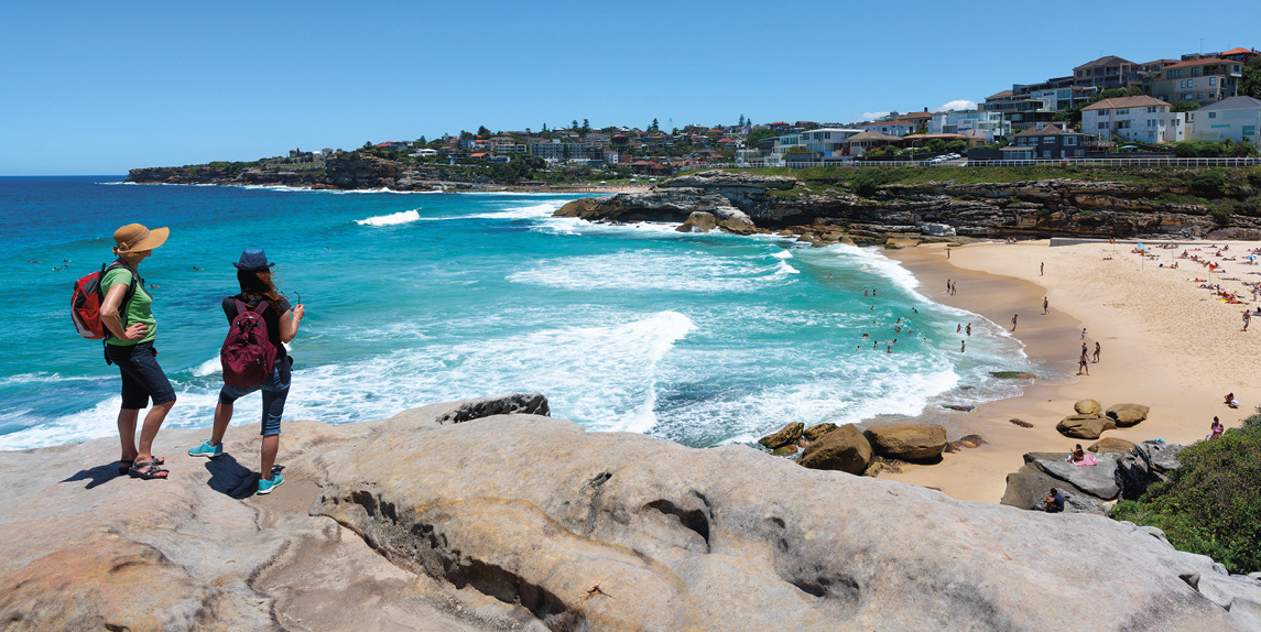 Beautiful Tamarama Beach forms part of the Bondi to Coogee coastal walk - photo 5