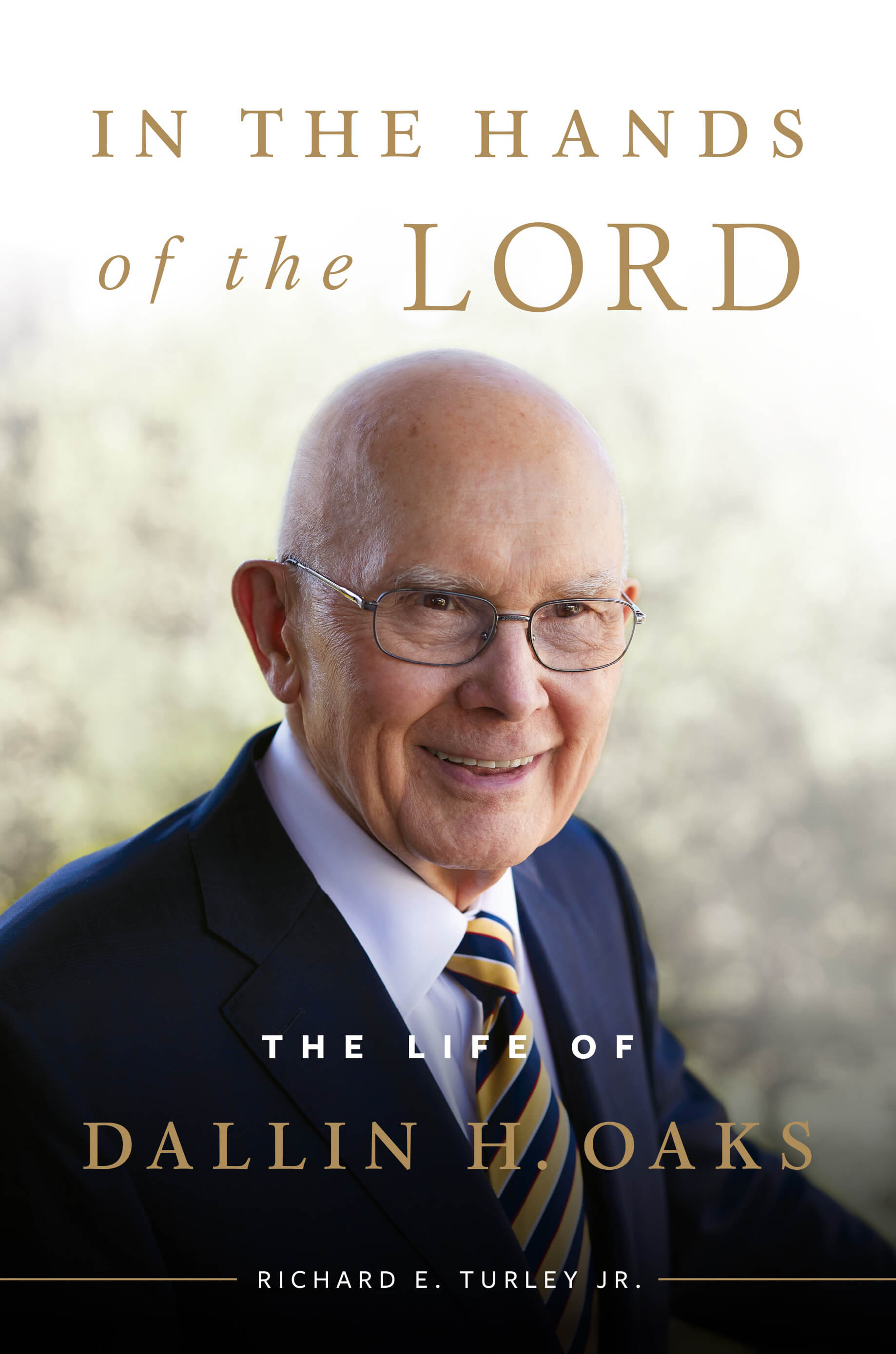 Contents Preface H aving known and worked with President Dallin H Oaks most - photo 1