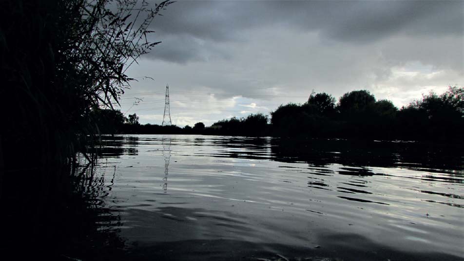 30 The Trent at the old Roman ford at Marton 31 A road in the heathlands - photo 32