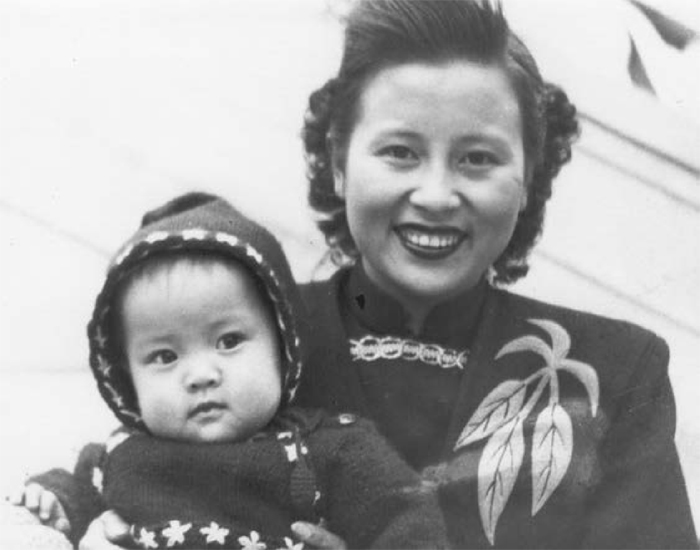 Mommy and I in Hong Kong 1949 Youre too young to ask this question I want to - photo 4