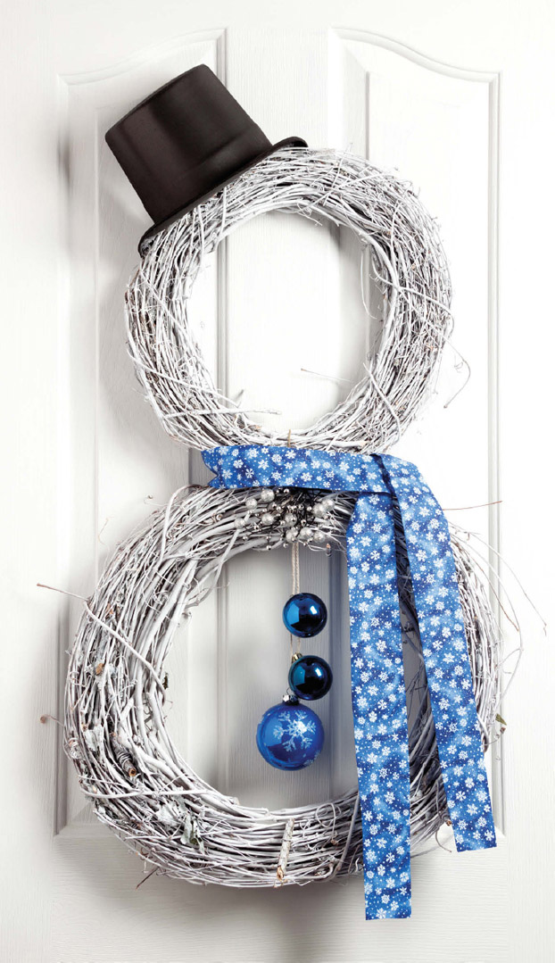 Add a warm welcome to a frosty season using two sizes of grapevine wreaths to - photo 5