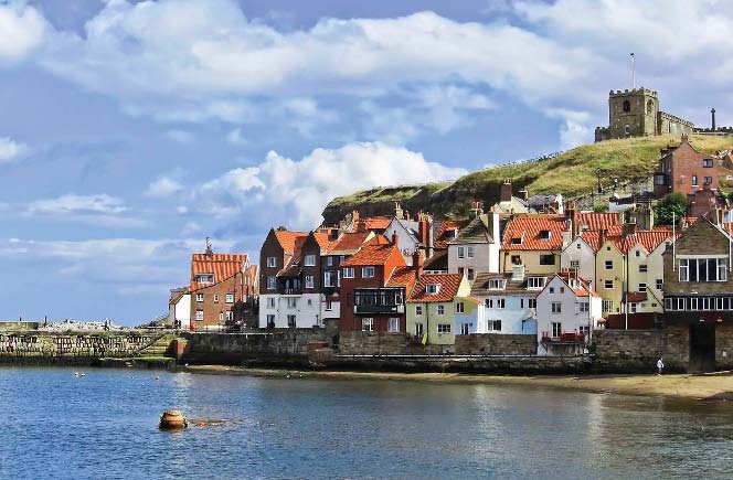 The seaside town of Whitby where Cook first learned seamanship skills was - photo 4