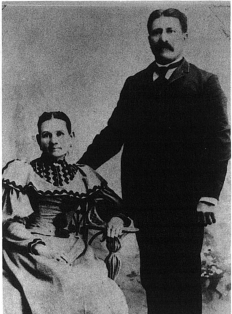 Eloisa and Cirilo Leon paternal grandparents of Livia ca 1885 My - photo 3