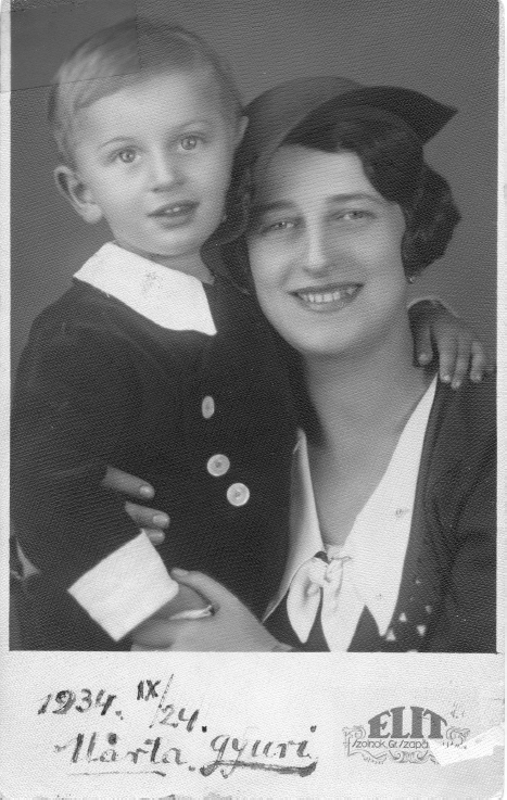 George age two with his mother Marta The photo was taken by Martas uncle - photo 2