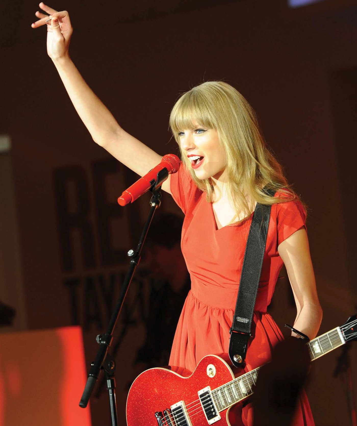 Taylor Swift is known for being a famous singer and songwriter However shes - photo 6