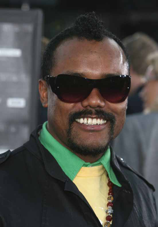 When apldeap first came to the United States he spoke no English That didnt - photo 5