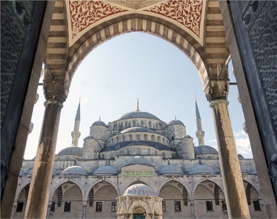 Many of the masterpieces of Islamic architecture are mosques The Sultan Ahmed - photo 4