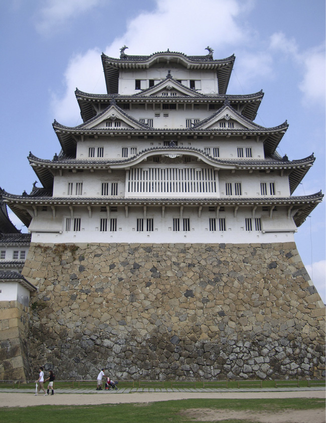 Himeji Castle Rooms - Part 1 Pantry - close to the kitchen this is the - photo 2