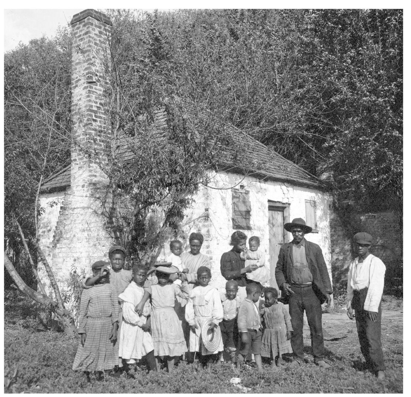 The Whole family posed outside this former slave cabin at the Hermitage - photo 6