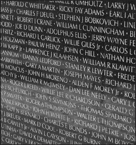 The names of more than 58000 American service members who died in Vietnam are - photo 2