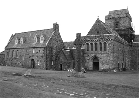 In 563 Columba founded a monastery on the Scottish island of Iona and from - photo 4