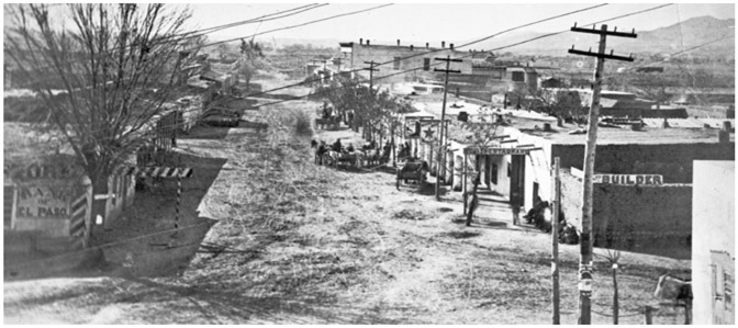 El Paso Texas as it appeared in the early 1880s COURTESY OF SOUTH EL PASO ST - photo 1