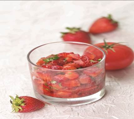 I ntroduction This quick sweet and little tangy strawberry salsa is perfect - photo 2