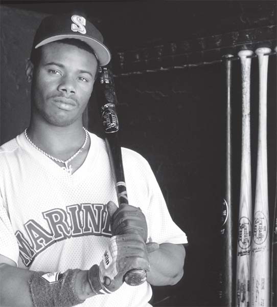 Foreword BY KEN GRIFFEY JR Sports and the desire to be part of a winning - photo 2