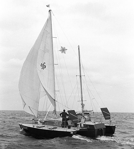 Tetley and Victress a trimaran leave Plymouth on 16 September 1968 Alex - photo 17