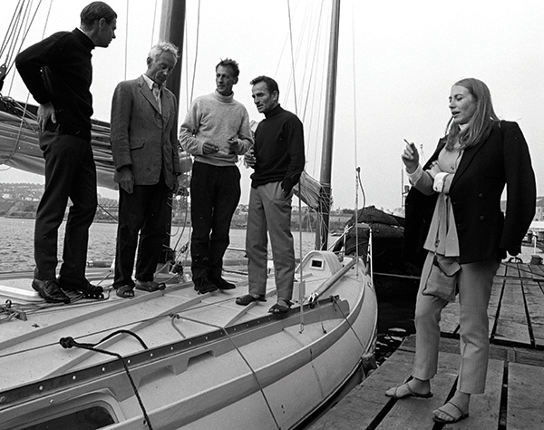 Eve Tetley on shore in Plymouth as left to right Nigel Tetley Bill King - photo 6