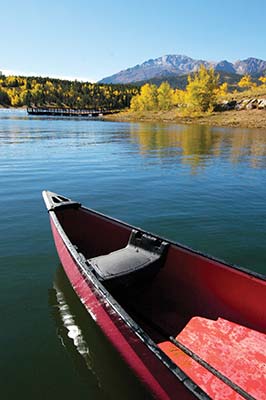 canoeing near Pikes Peak cherry trees along Cherry Creek Colorados Front - photo 6