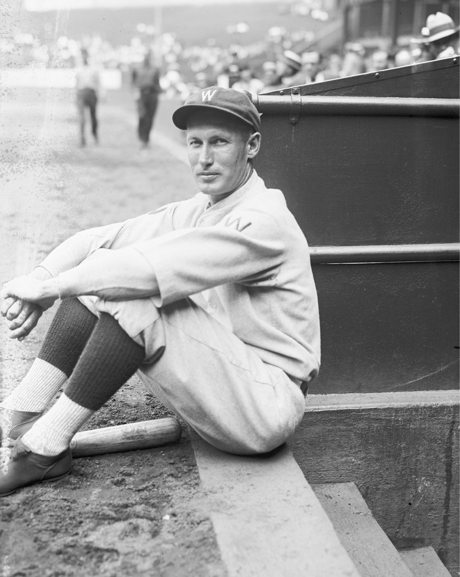 Sam Rices circus catch in the 1925 World Series remained shrouded in - photo 8