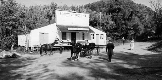 The town of Rabbit Hash was transformed into the set for several scenes of the - photo 2